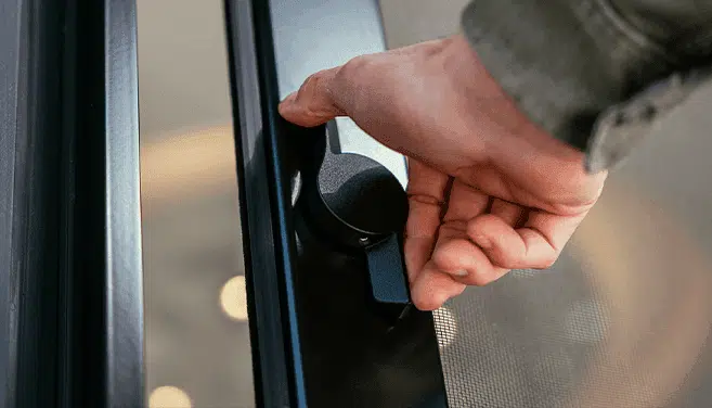 Retractable Screen Door Repair in Rancho Bernardo: Simple Fixes That Protect Comfort and Convenience