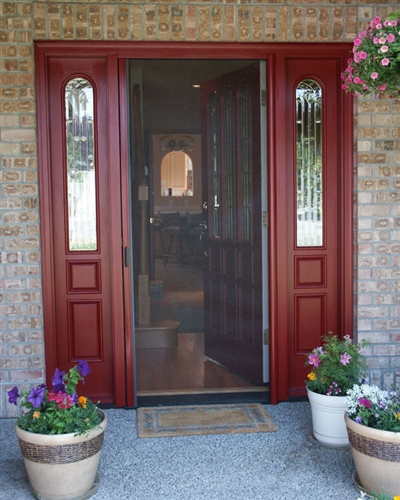 Modern Living Upgrade: Retractable Screen Doors in Coronado Homes