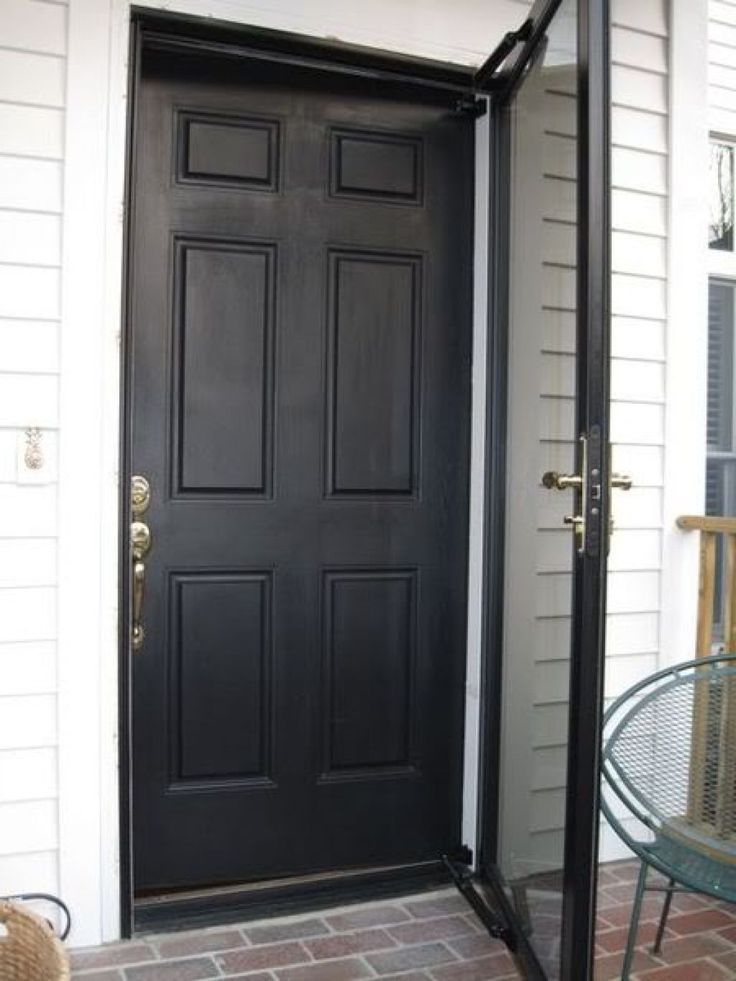 Retractable Screen Doors in Santee: A Simple Upgrade for Fresh Air and Modern Living