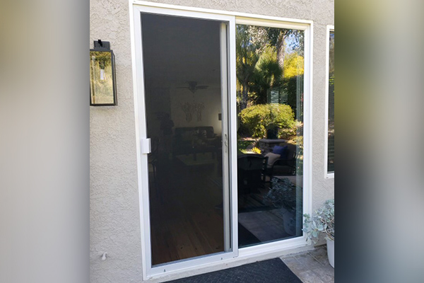 Screen Door Company Near Me in Vista: What Homeowners Should Look For Before Choosing