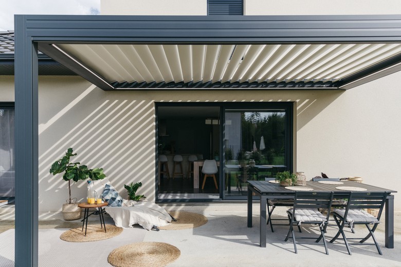Outdoor Shade Solutions in Encinitas for a Cooler, More Comfortable Home