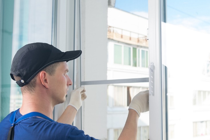 Business Window Screen Repair in Bonita: Keep Your Workplace Comfortable